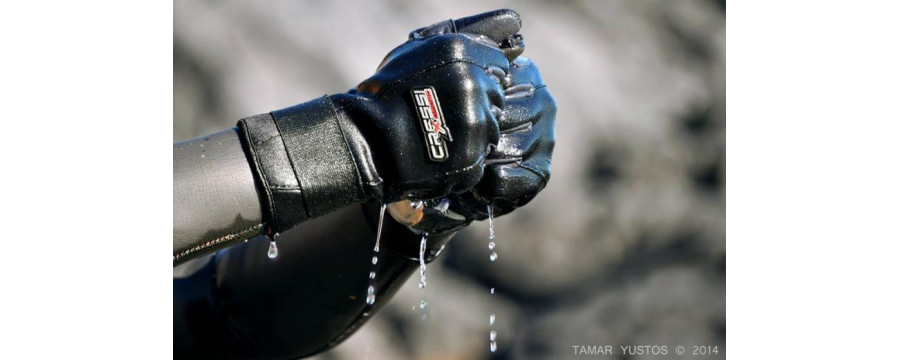 GUANTES